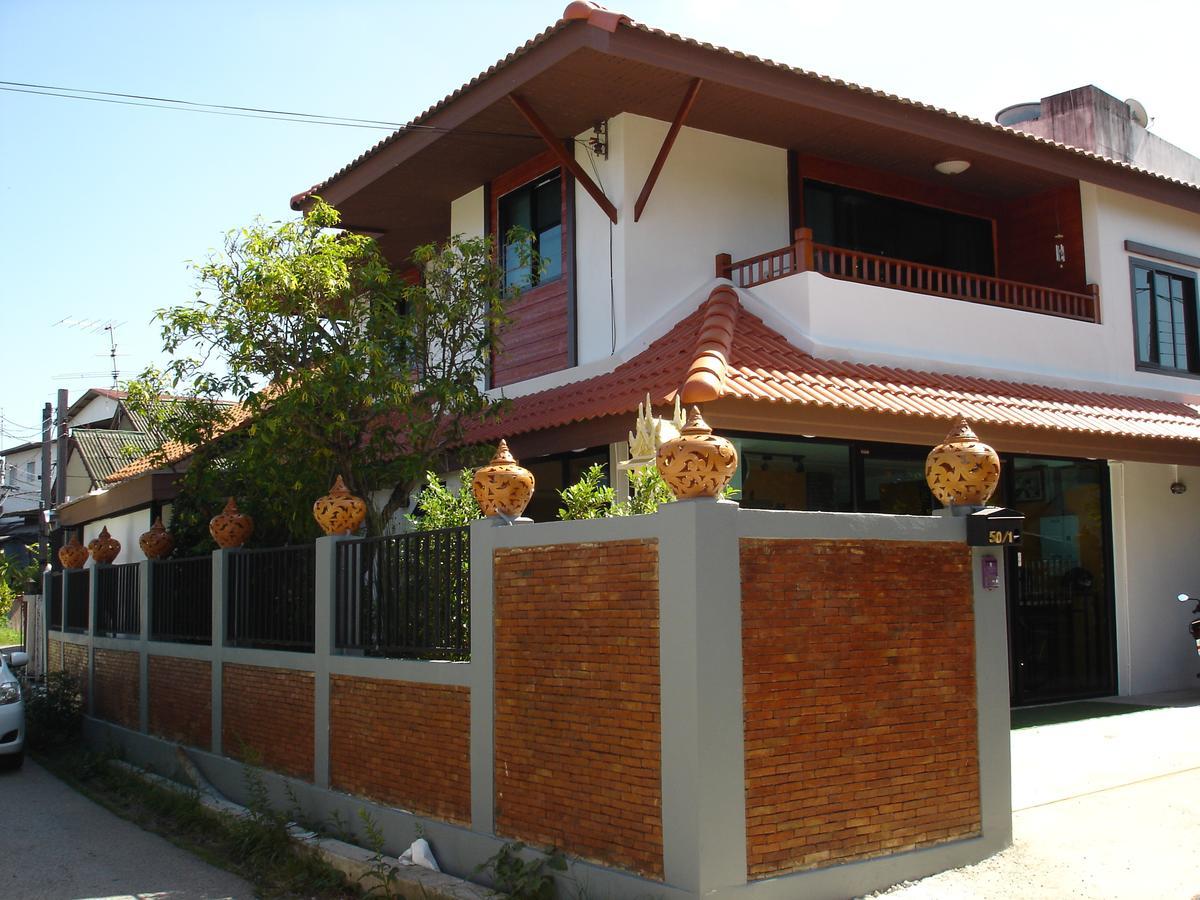 Rak Khun Hostel Чиангмай Экстерьер фото