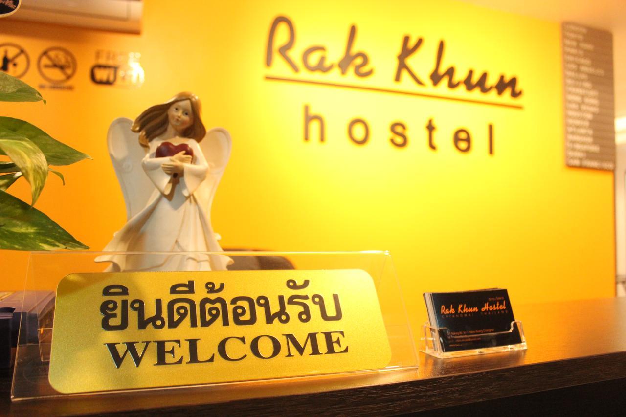 Rak Khun Hostel Чиангмай Экстерьер фото