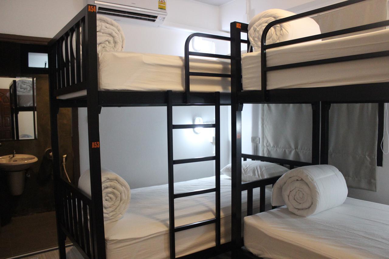 Rak Khun Hostel Чиангмай Экстерьер фото