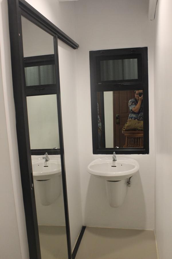 Rak Khun Hostel Чиангмай Экстерьер фото