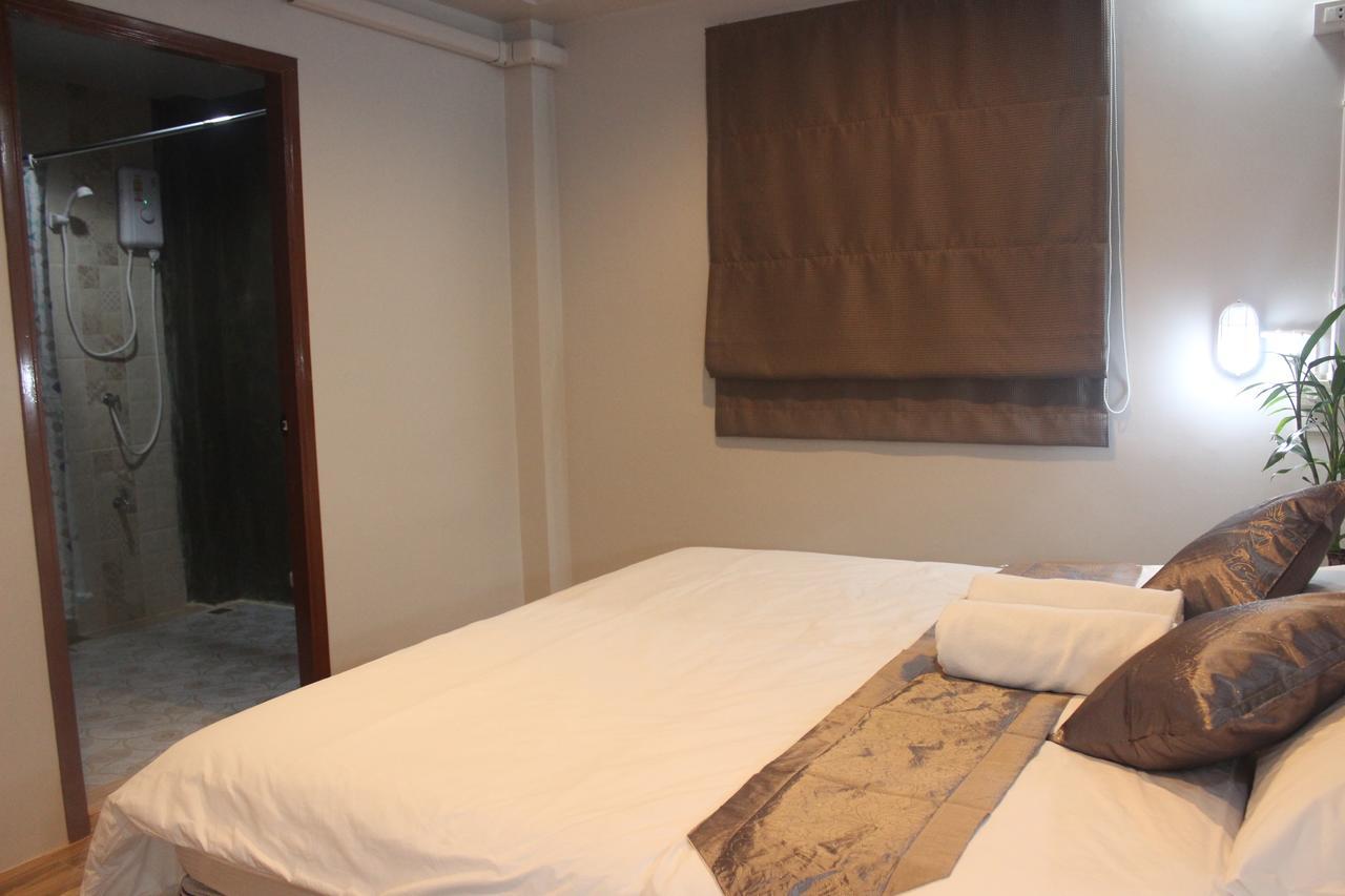 Rak Khun Hostel Чиангмай Экстерьер фото
